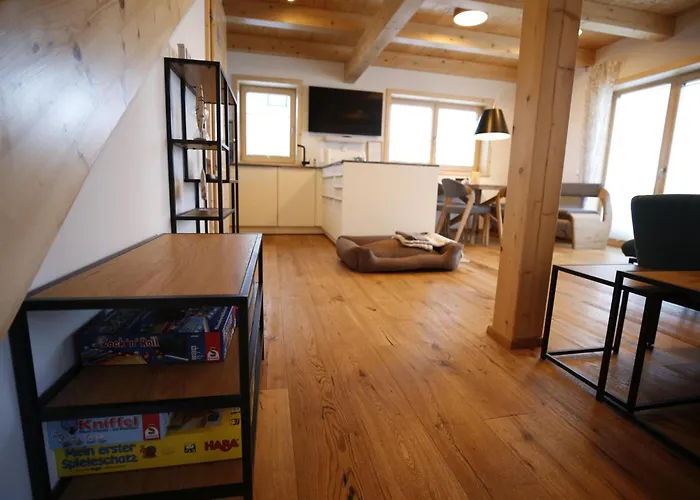 Designchalet Heidi Alm בקתה *